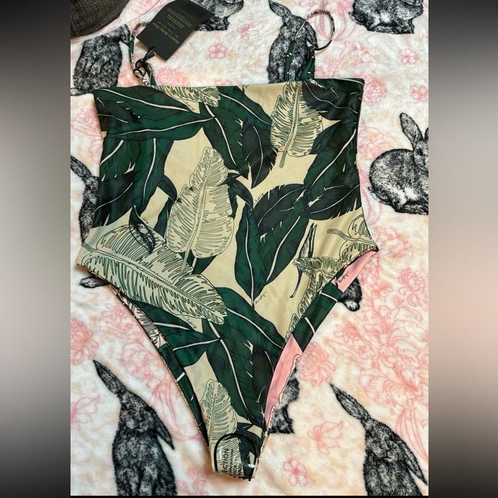 Lexbreezy Hawaii ๐บ Hanalei Reversible One Piece Swimsuit NWT - Picture 8 of 9